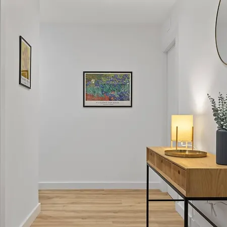 Gogh, Confort Y Diseño En El Centro De *