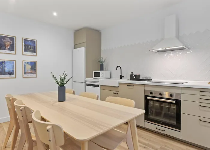 Gogh, Confort Y Diseno En El Centro De * Хіхон