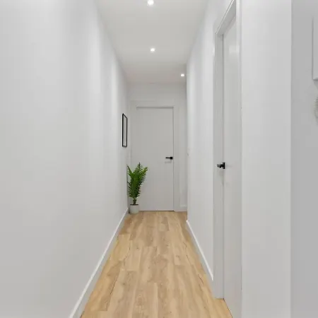 Gogh, Confort Y Diseno En El Centro De Apartament Gijón