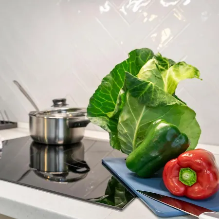 Gogh, Confort Y Diseno En El Centro De *