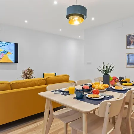 Gogh, Confort Y Diseno En El Centro De Apartman Gijón